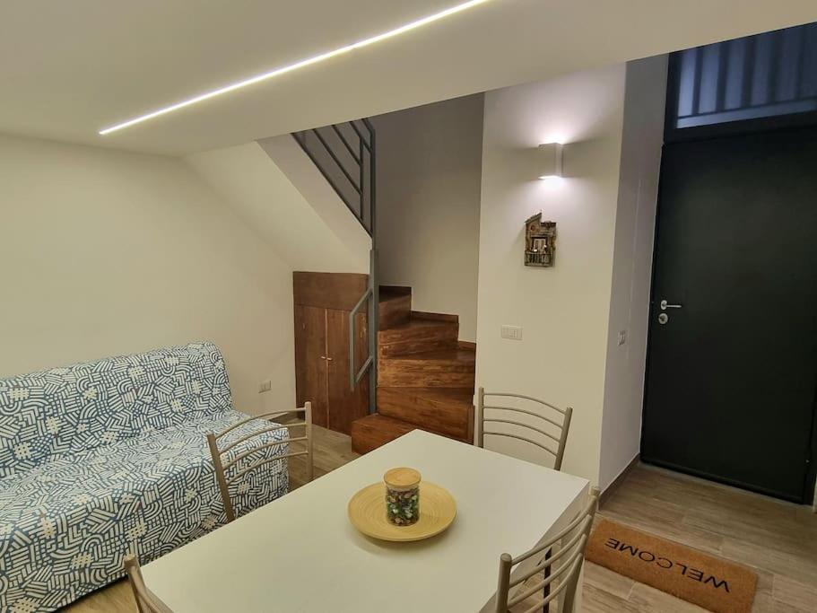 Casa Comoda E Centrale In Quartiere Storico Di Napoli Eksteriør billede
