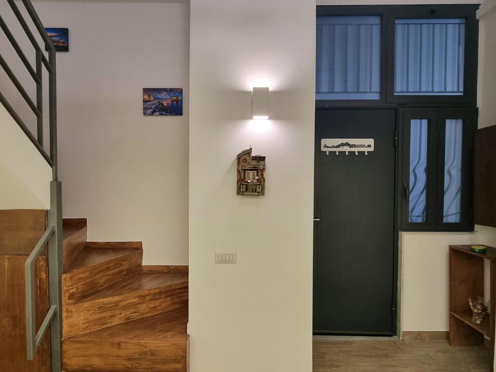 Casa Comoda E Centrale In Quartiere Storico Di Napoli Eksteriør billede